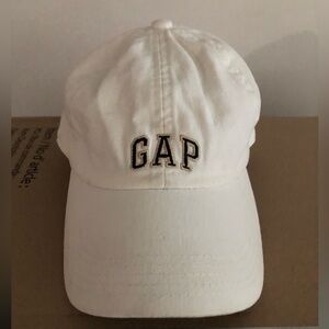Vintage iconic Gap dad cap hat unisex